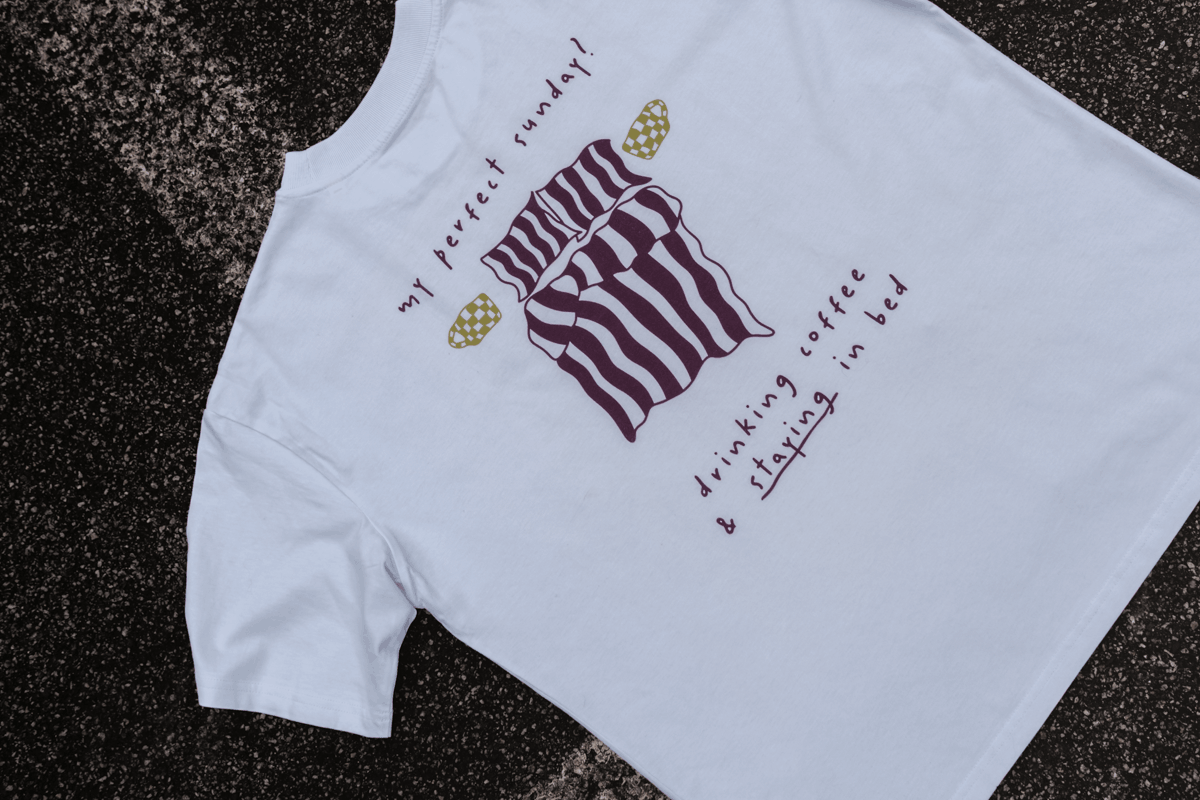 Unisex T-Shirt (Oversized) - perfect Sunday